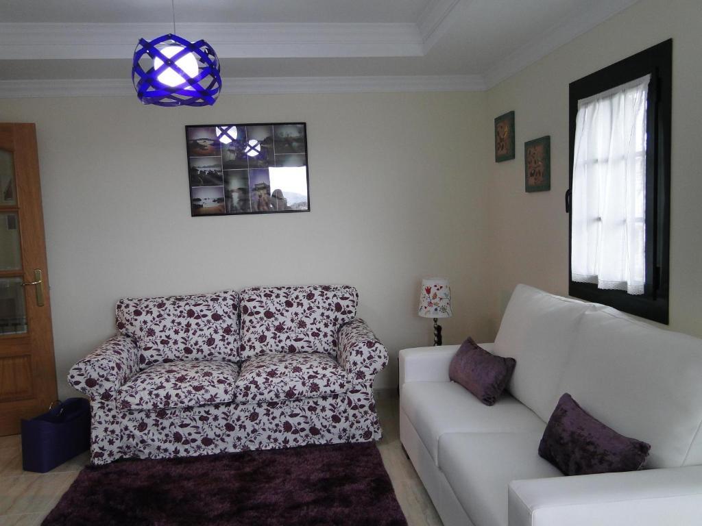 Apartamentos El Pinedo Noja Rum bild