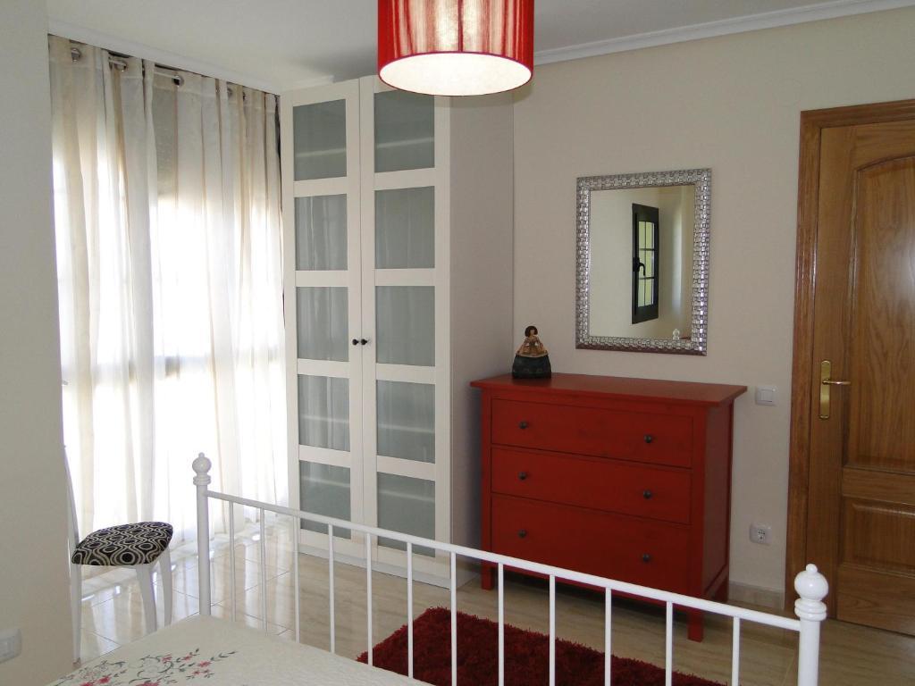 Apartamentos El Pinedo Noja Rum bild